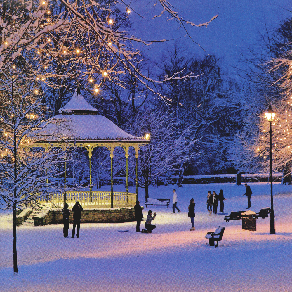 Winter Evening Christmas Pack (10)