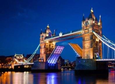 Tower Bridge - Personalised Christmas Card